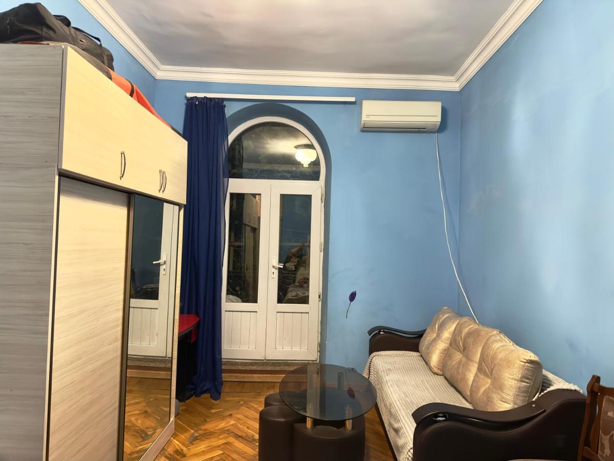 Karson Guest House And Tours Yerevan Exterior photo
